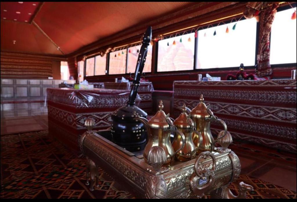 Bedouin Adventure & Tours Hotel Wadi Rum Exterior photo