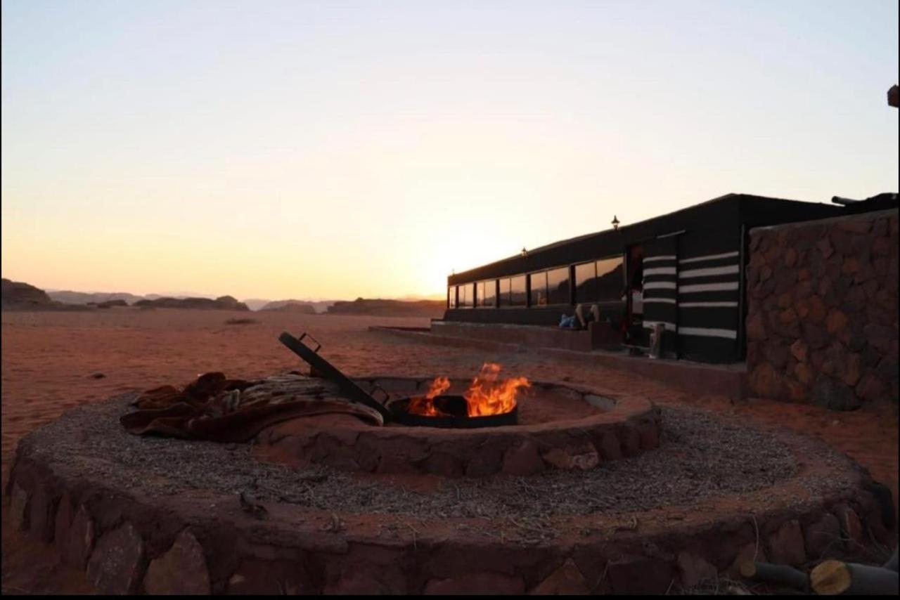 Bedouin Adventure & Tours Hotel Wadi Rum Exterior photo