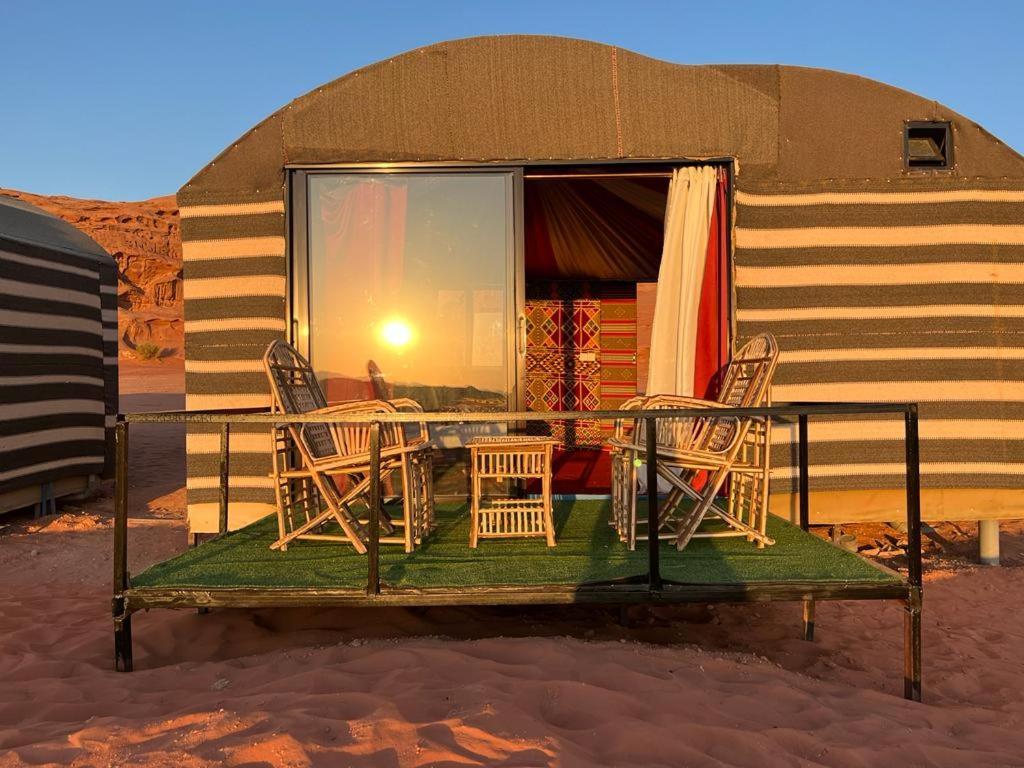 Bedouin Adventure & Tours Hotel Wadi Rum Exterior photo